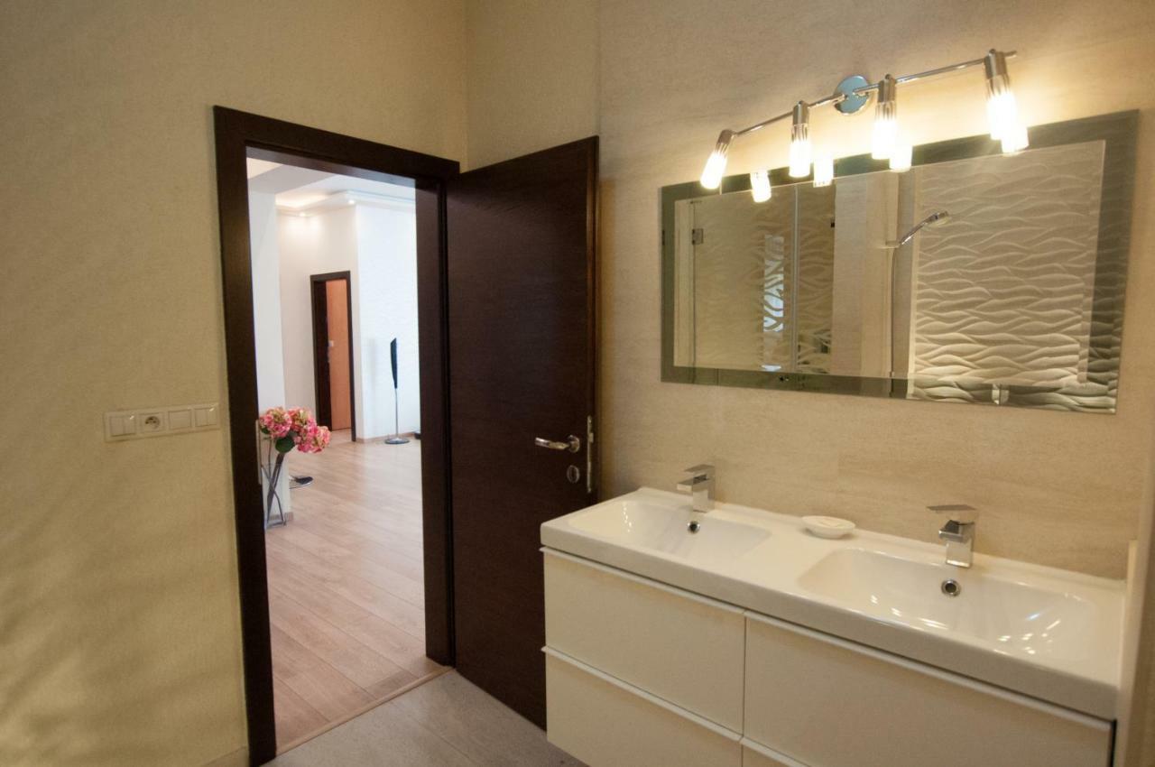 Prestige Apartment Komárno Eksteriør bilde