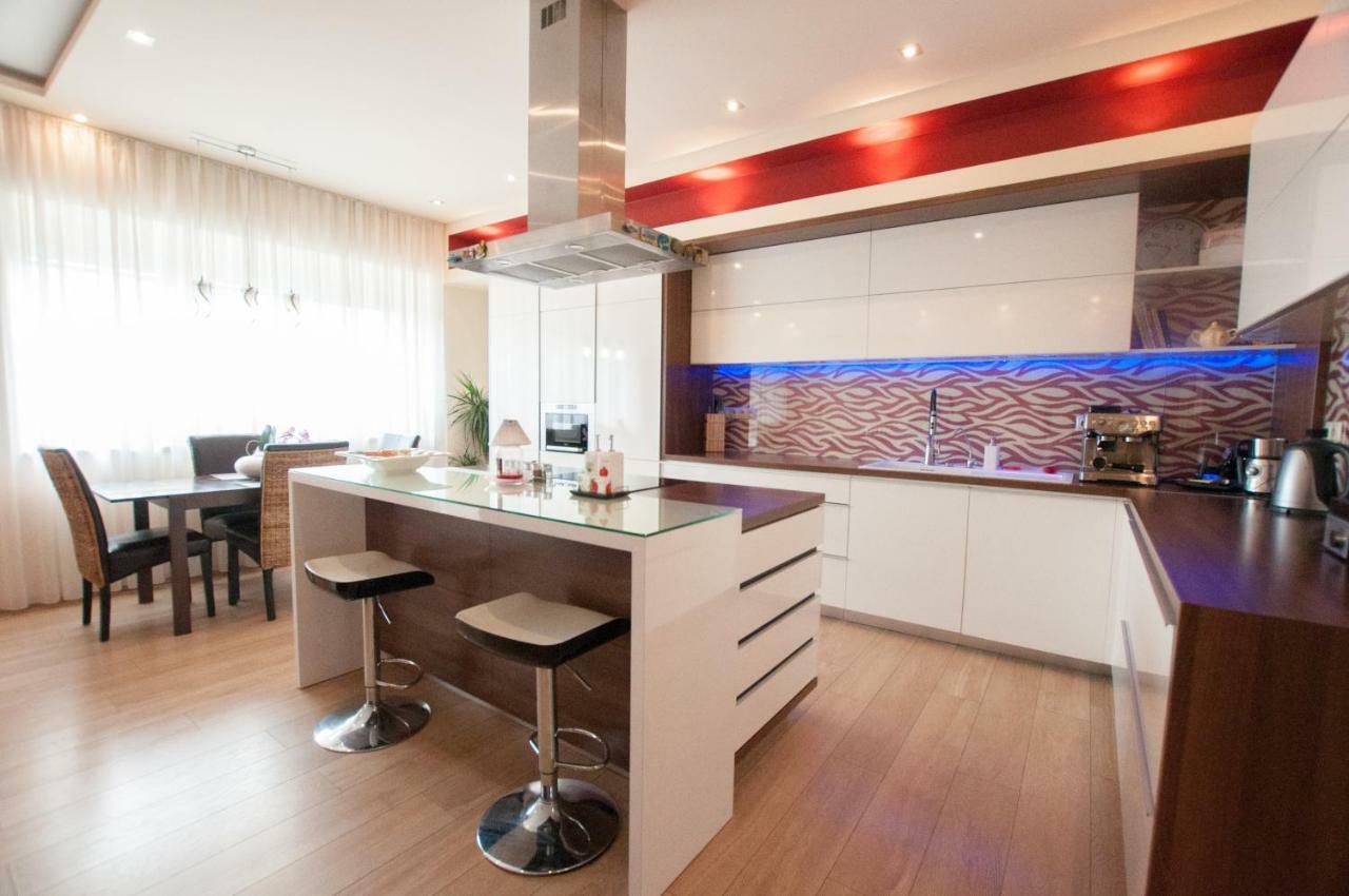 Prestige Apartment Komárno Eksteriør bilde
