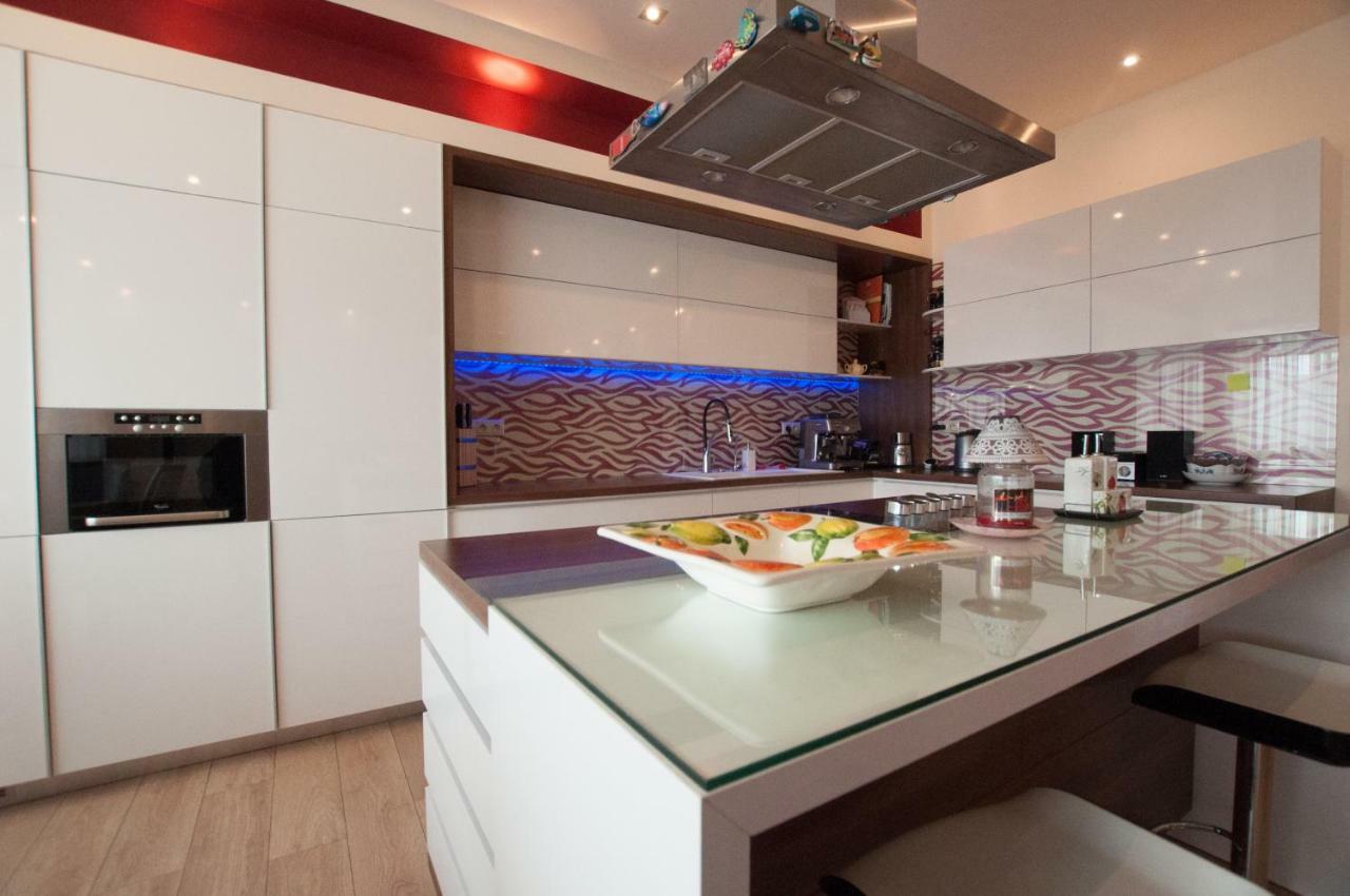 Prestige Apartment Komárno Eksteriør bilde