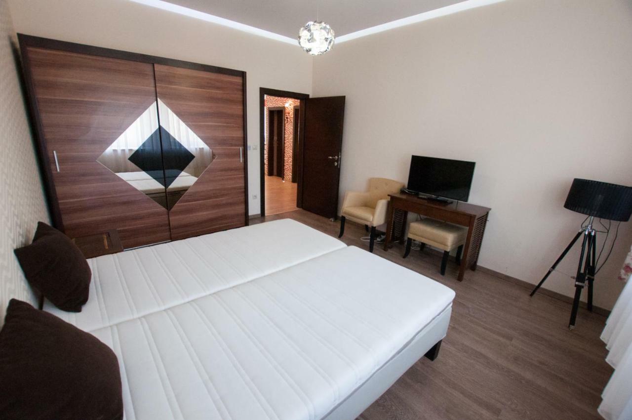 Prestige Apartment Komárno Eksteriør bilde