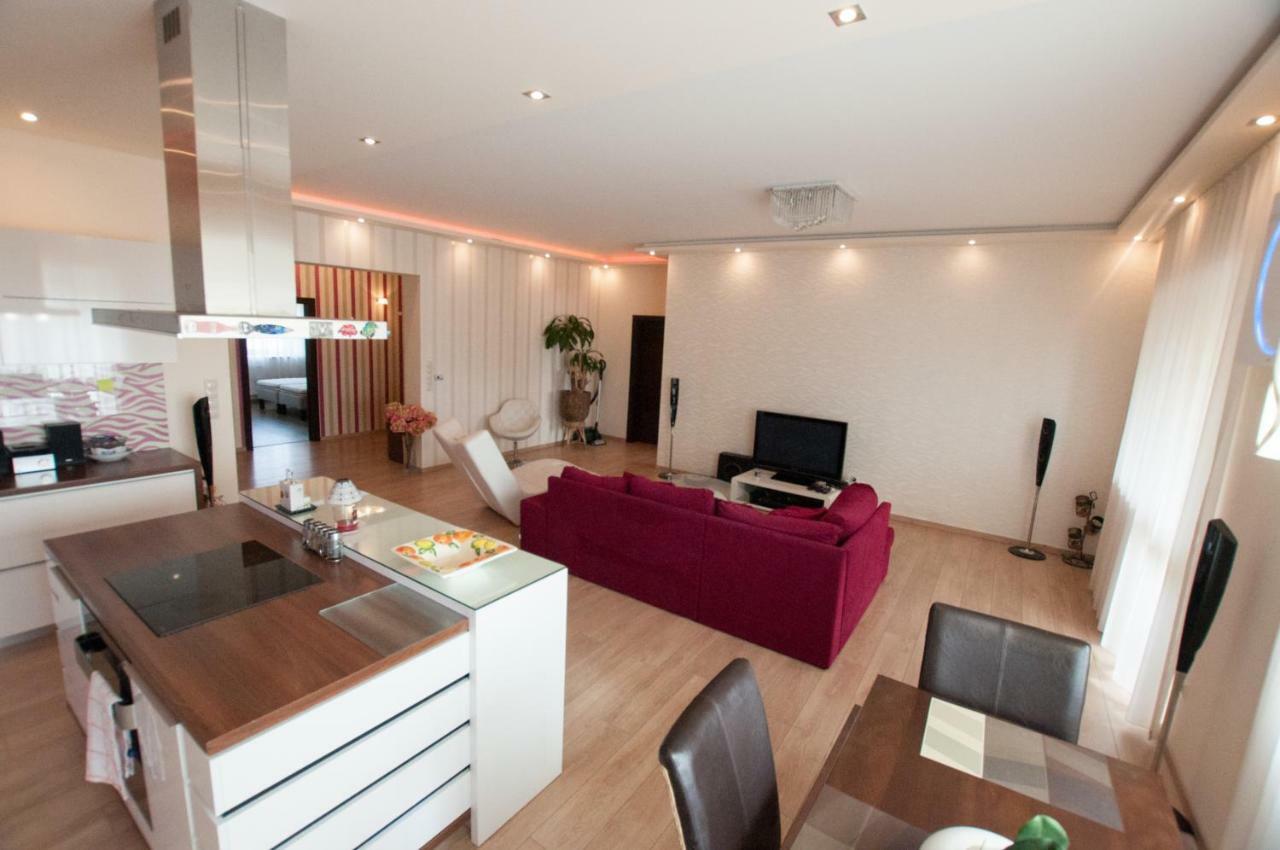 Prestige Apartment Komárno Eksteriør bilde