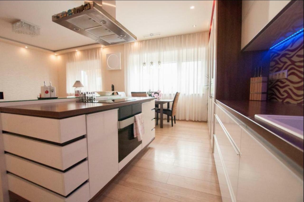 Prestige Apartment Komárno Eksteriør bilde